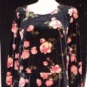 Velvet floral bell sleeve dress